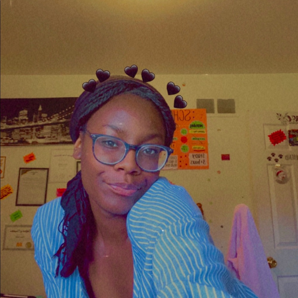 Meet your Posher, Amara